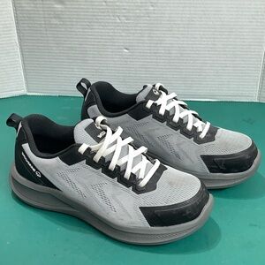 Wolverine work shoe sneakers safety steel composite toe